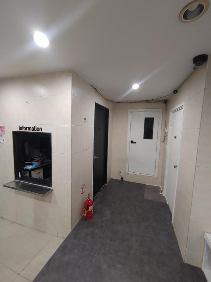 Joy Guest house *